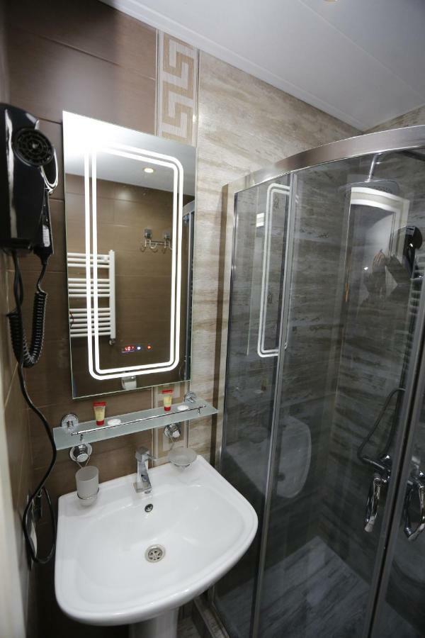 Grand Gmp Hotel Тбилиси Екстериор снимка